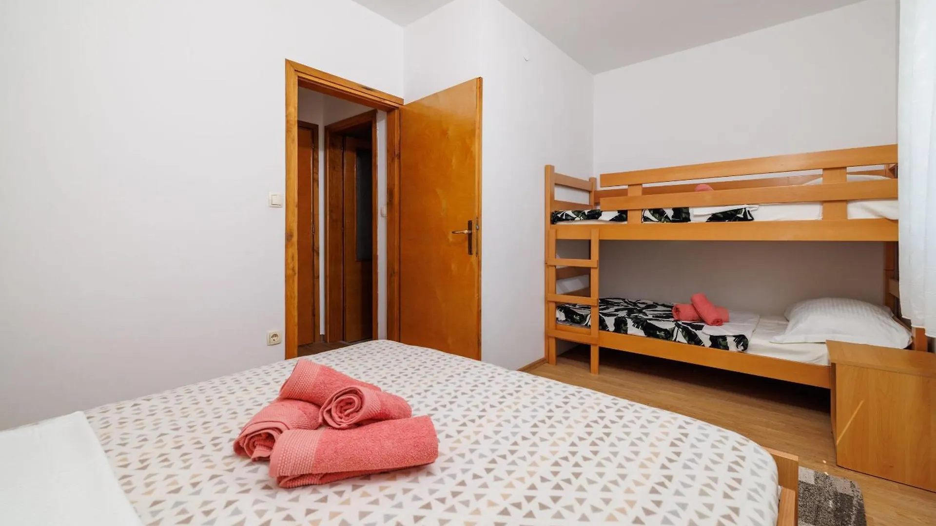 Apartments Iva Crikvenica