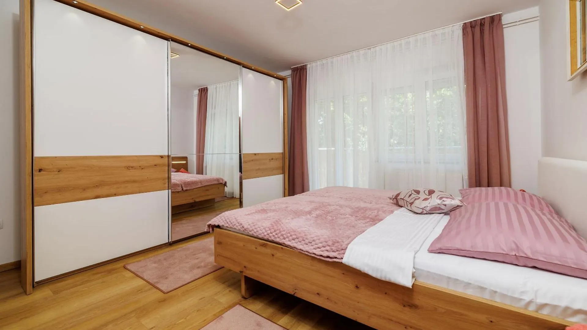 Apartments Iva Crikvenica