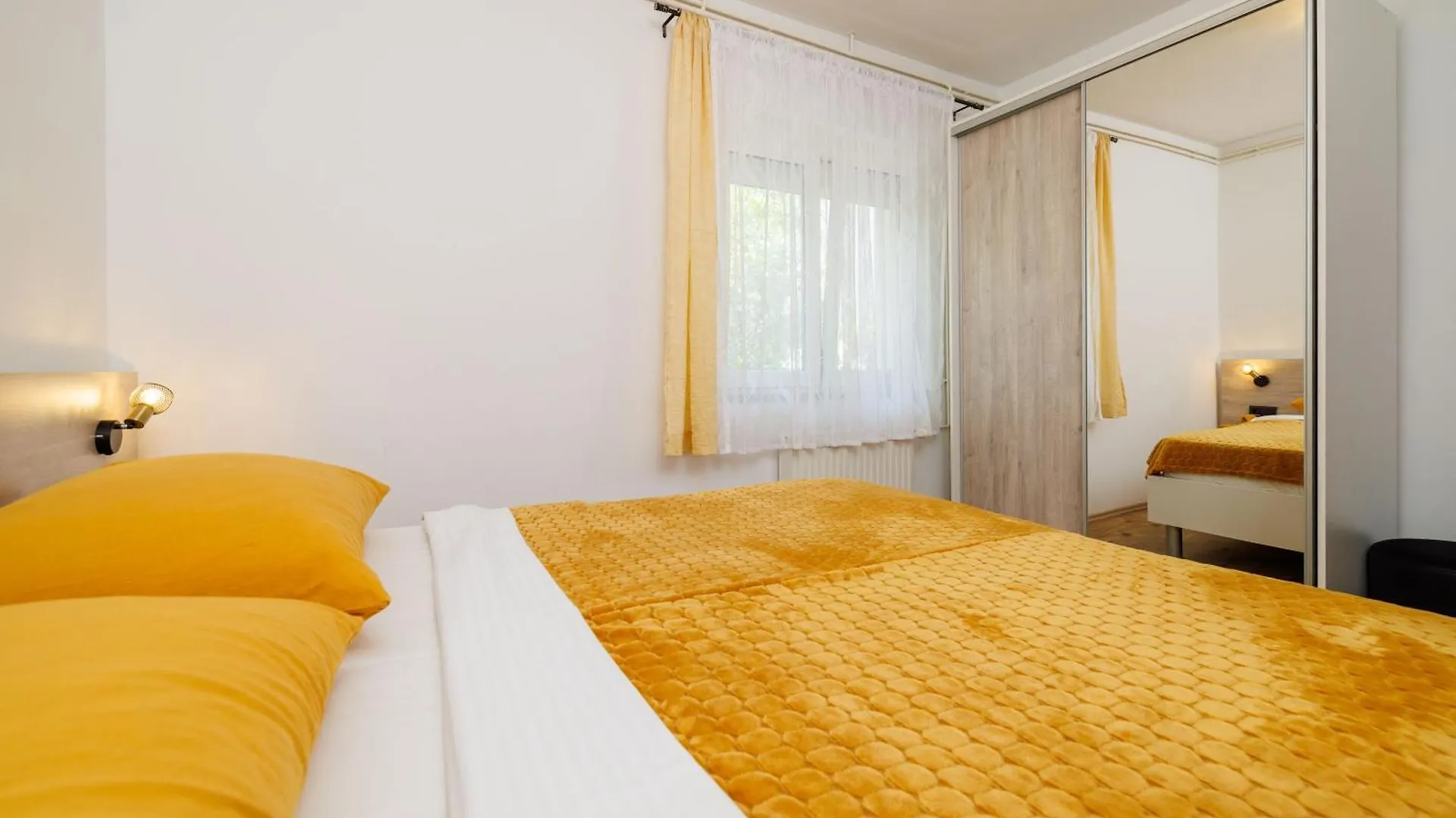 Apartments Iva Crikvenica