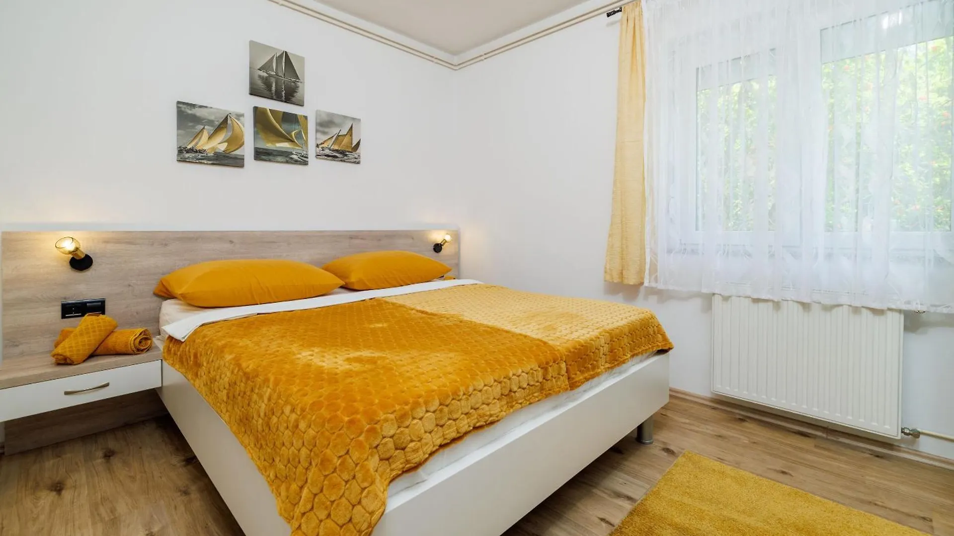 Apartments Iva Crikvenica