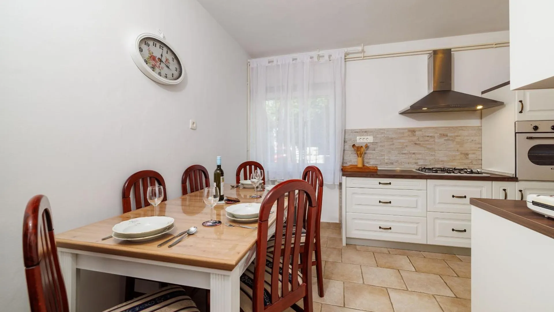 Apartments Iva Crikvenica