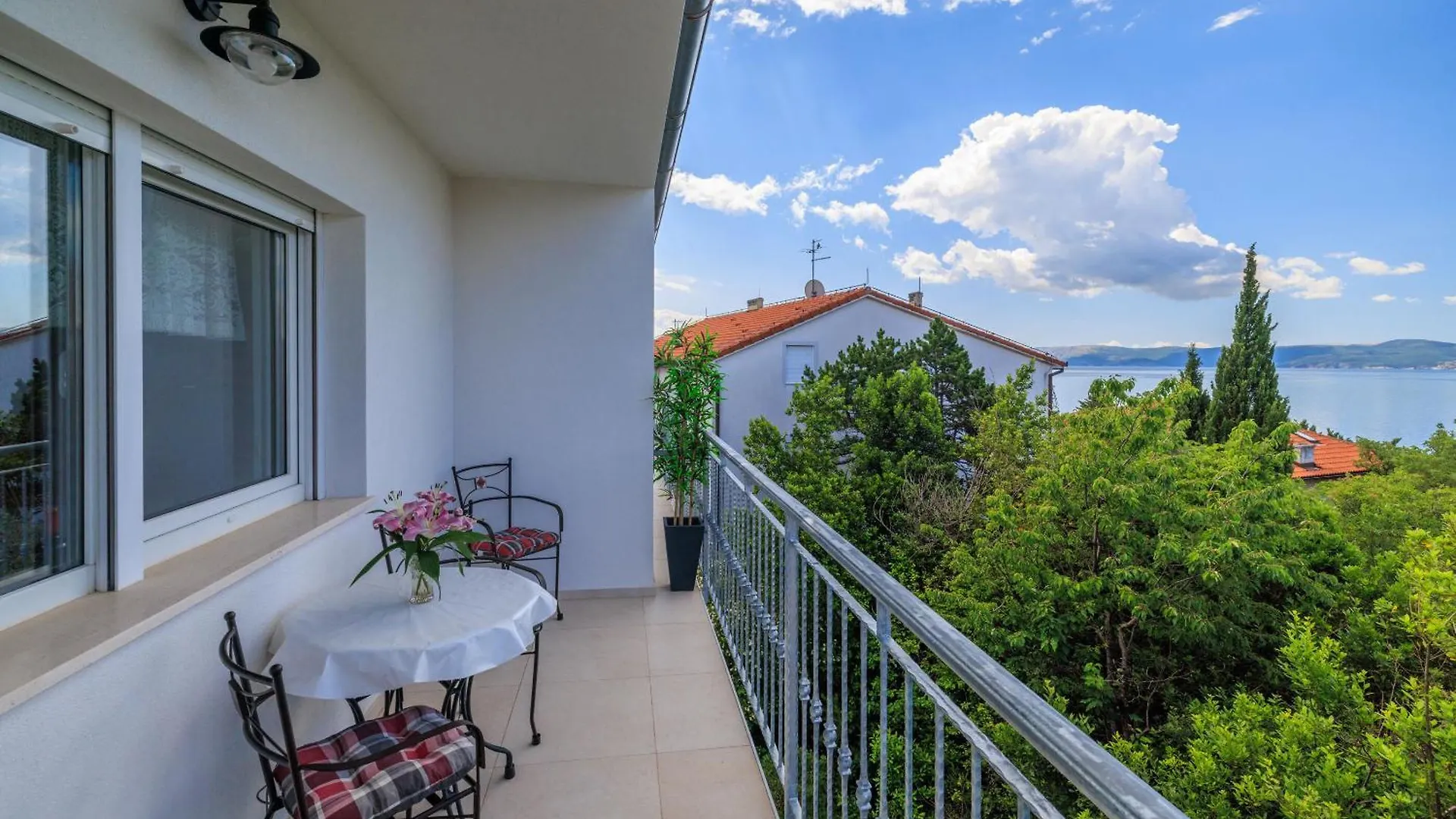 Apartments Iva Crikvenica