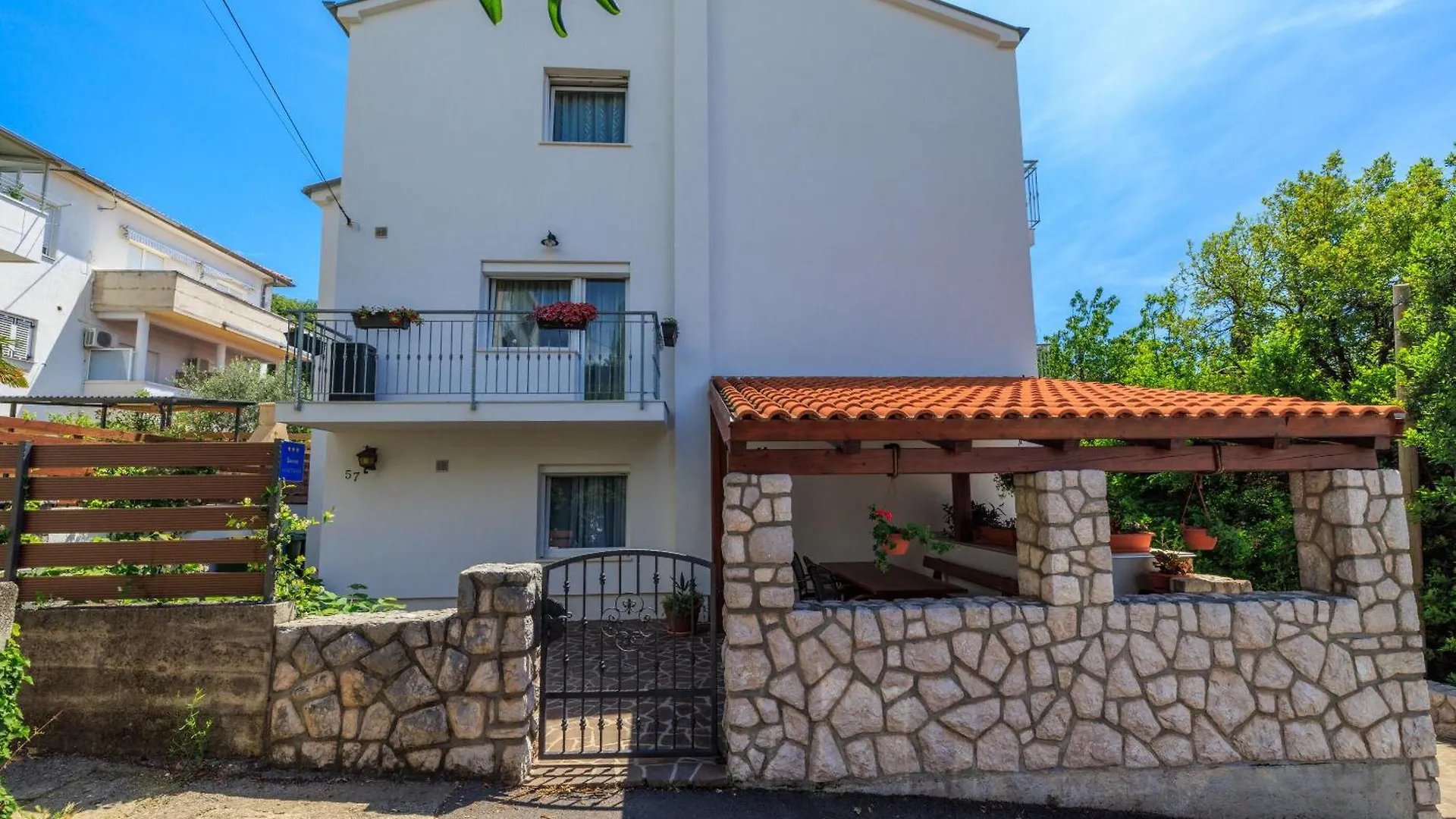 Apartments Iva Crikvenica