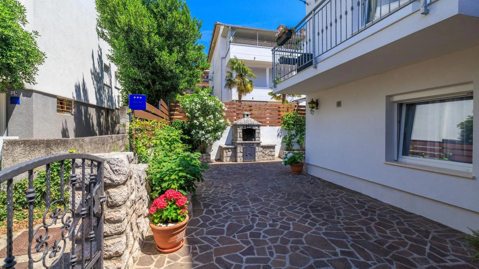 Apartments Iva Crikvenica 0*,  Croatia